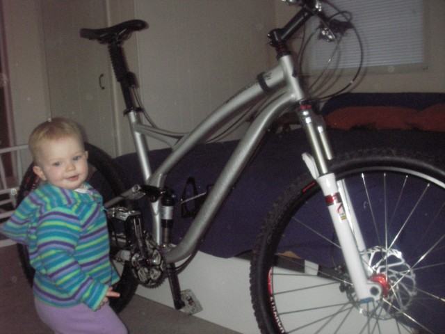 My new bike with my mechanic, she is great!