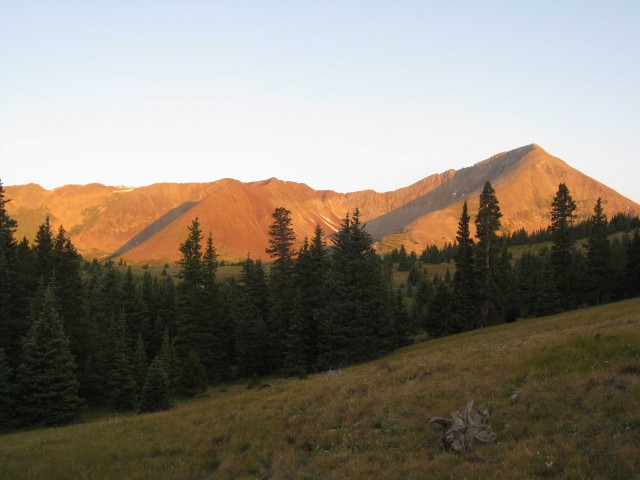 Sunrise on Mount Guyot