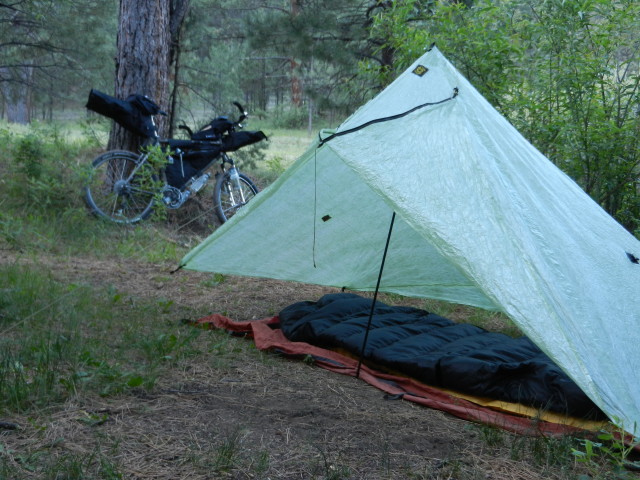 Overnighter + tent 007